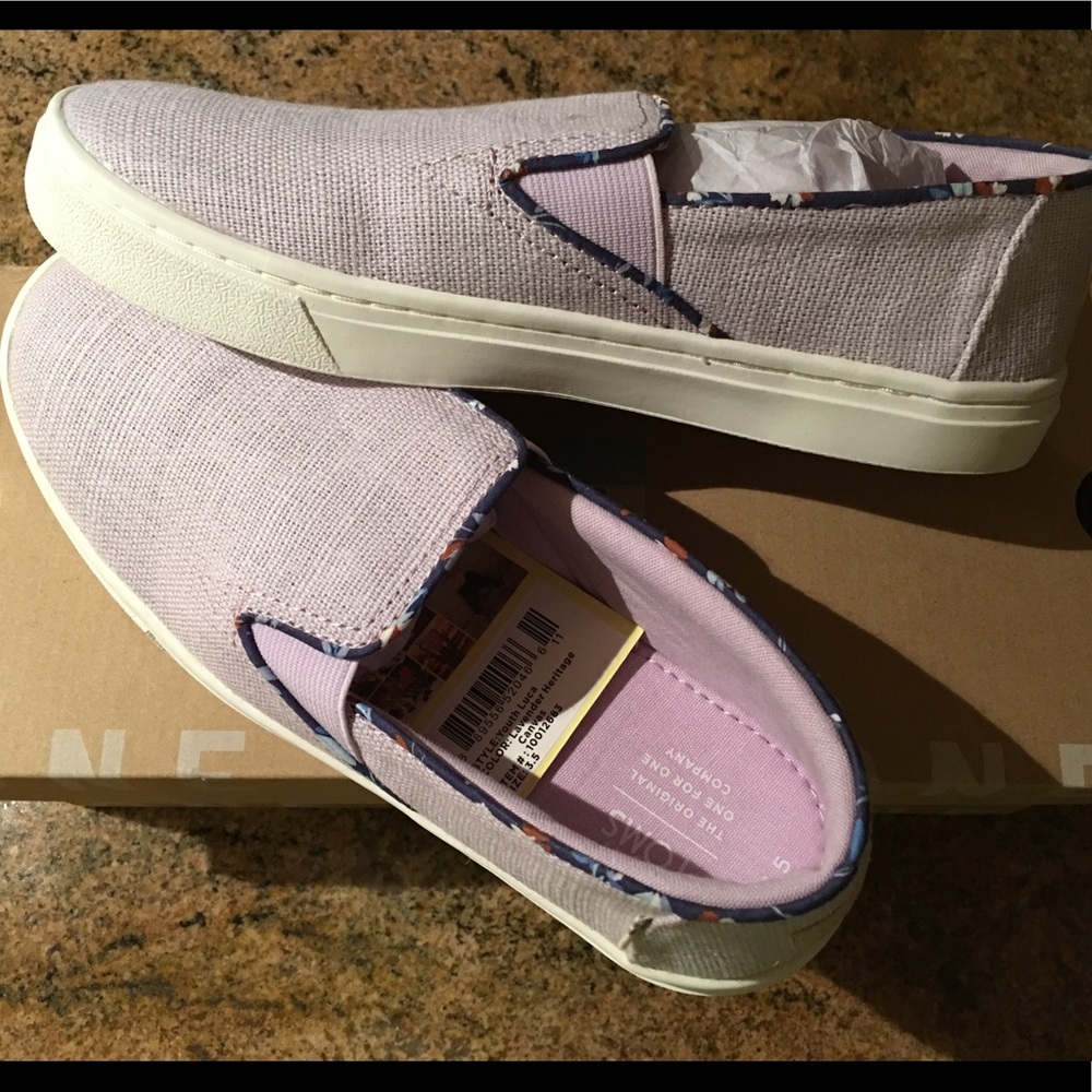 Toms heritage canvas slip on shoes 3.5M NWB